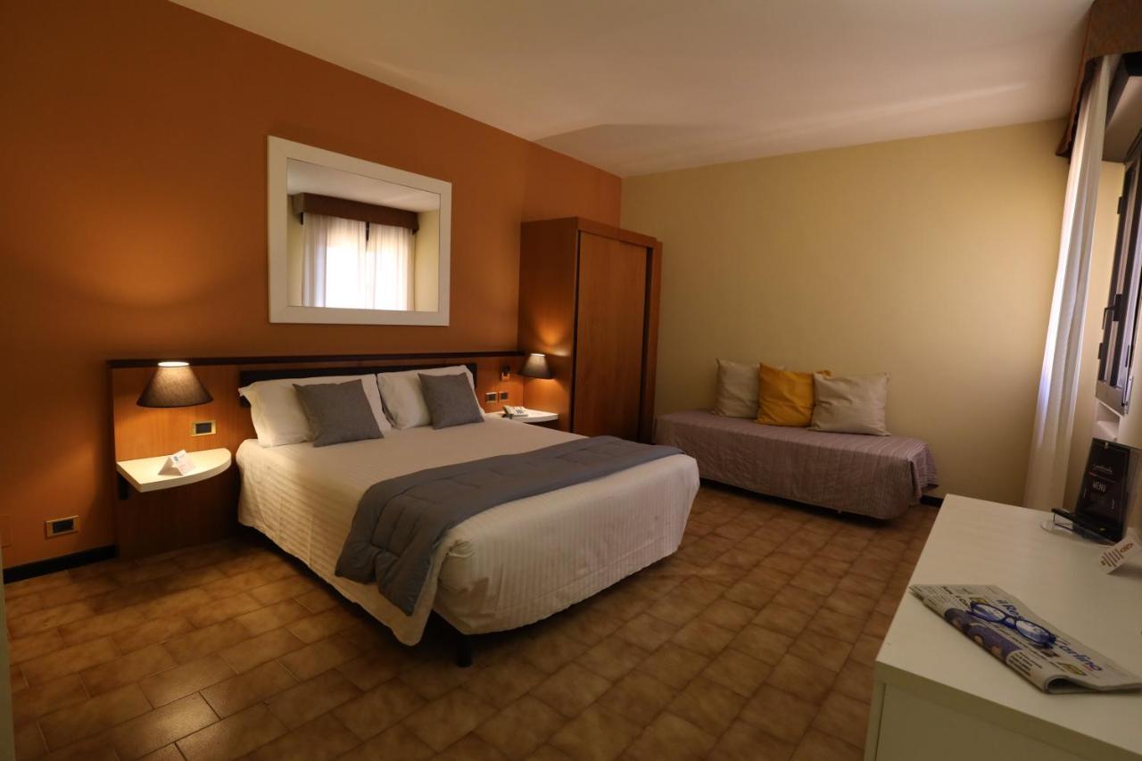 Rhi Porta Bologna Hotel Pieve di Cento Exterior foto