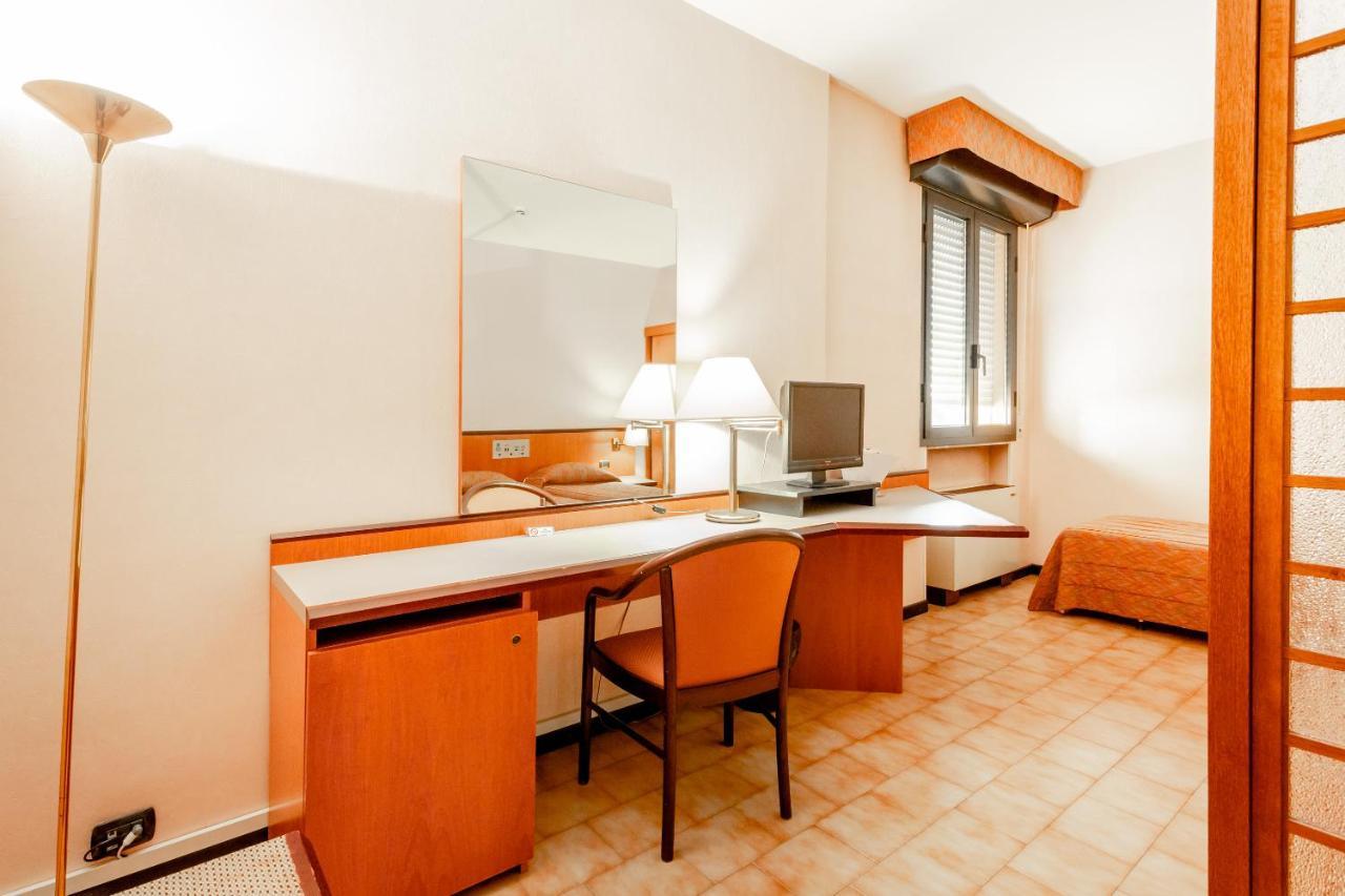 Rhi Porta Bologna Hotel Pieve di Cento Exterior foto