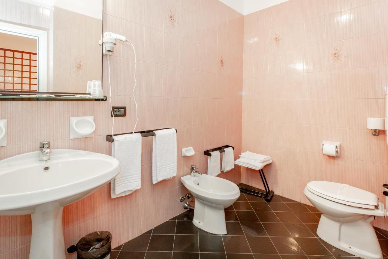 Rhi Porta Bologna Hotel Pieve di Cento Exterior foto